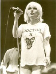 Deborah Harry apsinuoginusi